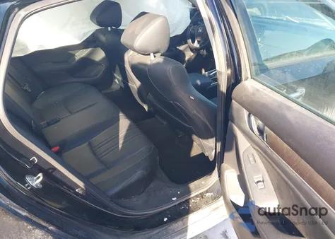 2018 Honda Accord Touring z USA, uszkodzony, nr VIN 1HGCV1F94JA026284